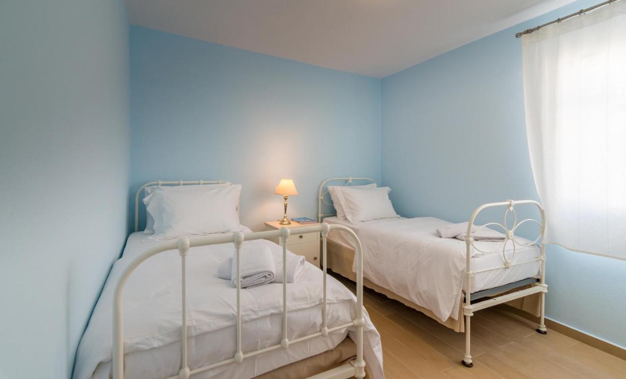 Villa Blue Sky Tripiti Luaran gambar